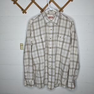 Wrangler button down shirt